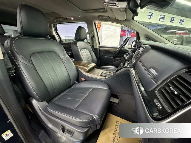 GAC Trumpchi Trumpchi M8 id 4208002 из Китая 13