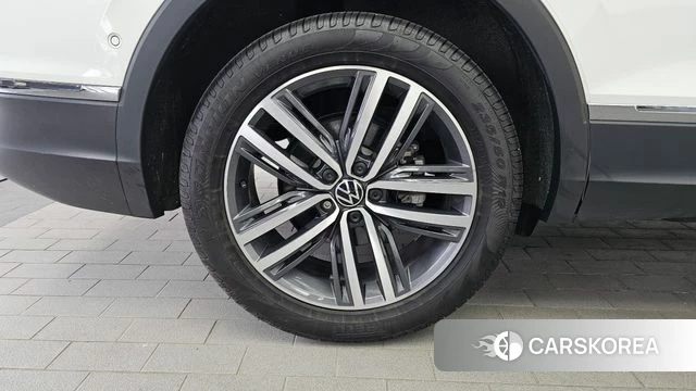 Volkswagen Tiguan Allspace id 4744577 из Кореи 13