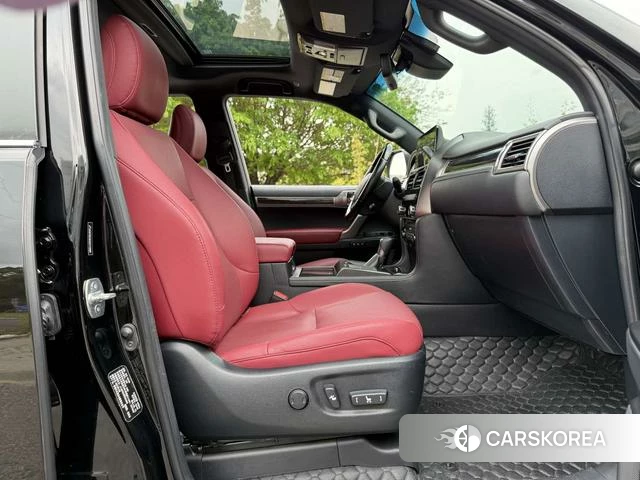 Lexus GX id 4274381 из Китая 13