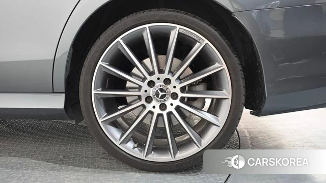 Mercedes-Benz E-Class W213 id 4572834 из Кореи 13