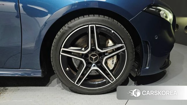 Mercedes-Benz A-Class W177 id 4562376 из Кореи 13