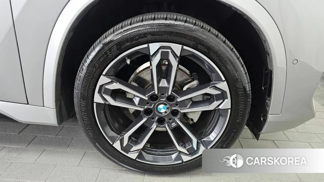 BMW X1 (U11) id 4527604 из Кореи 13