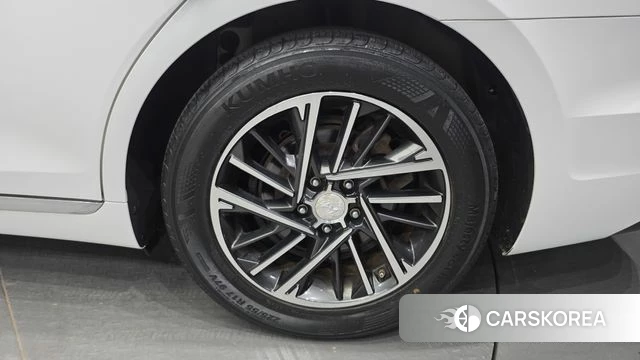 Hyundai The New Grandeur IG id 4410663 из Кореи 13