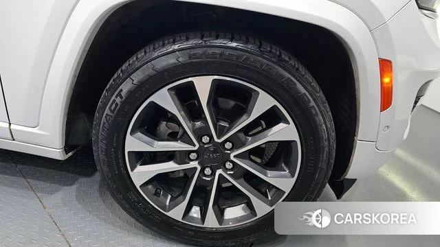 Jeep Grand Cherokee (WL) id 4202385 из Кореи 13