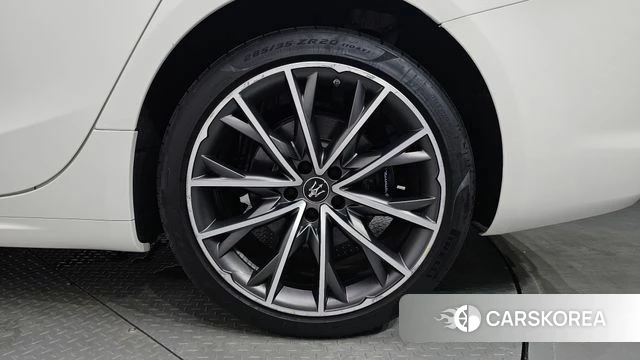 Maserati Ghibli id 4322546 из Кореи 13