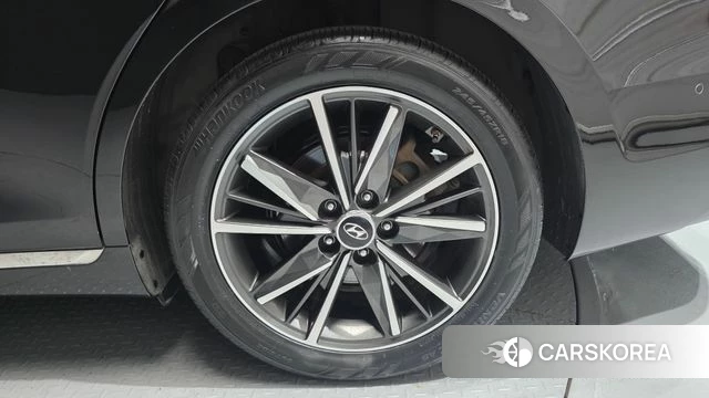 Hyundai The New Grandeur IG id 4854787 из Кореи 13