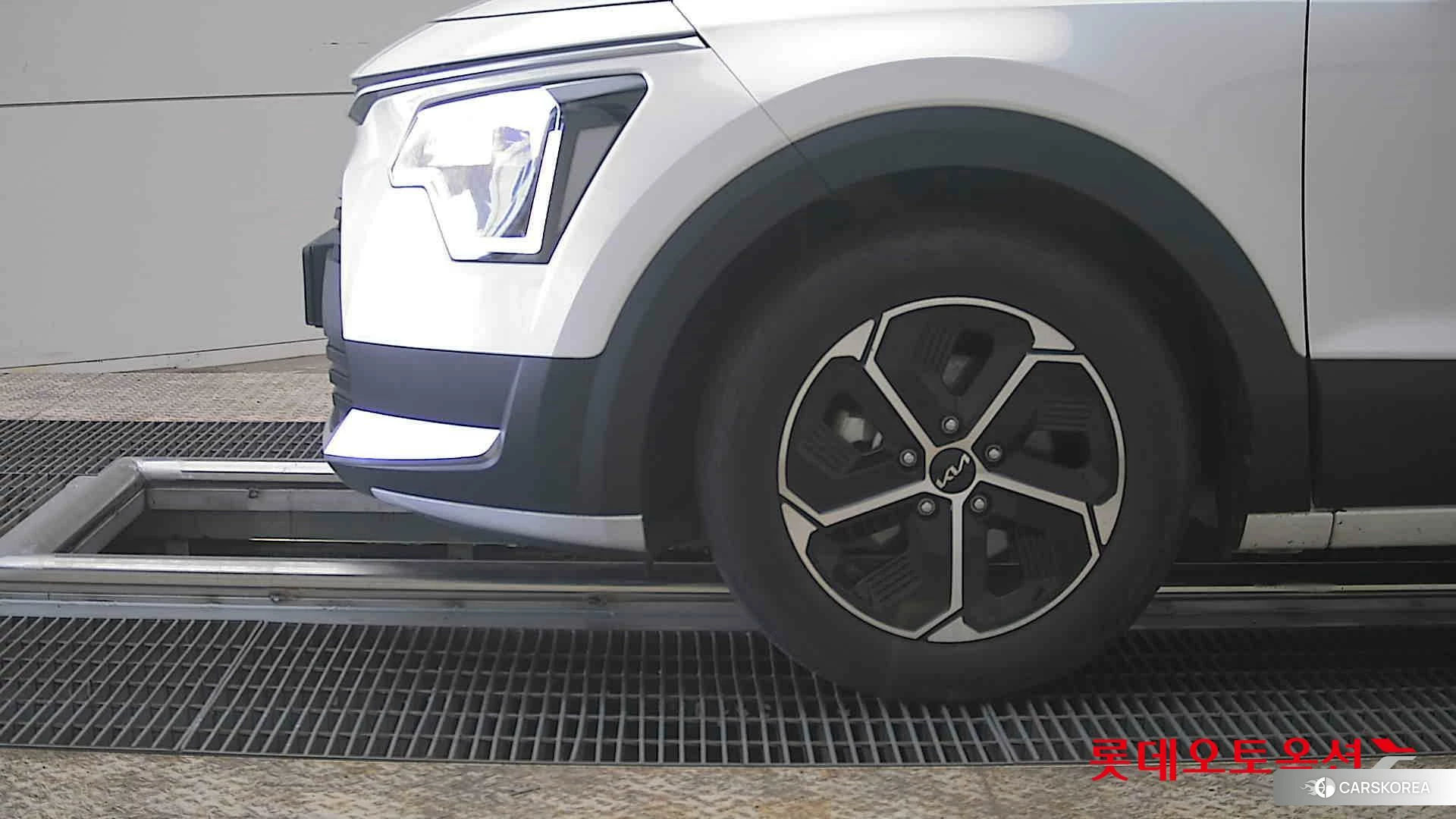 Kia Niro Hybrid id 3882128 из Кореи 13