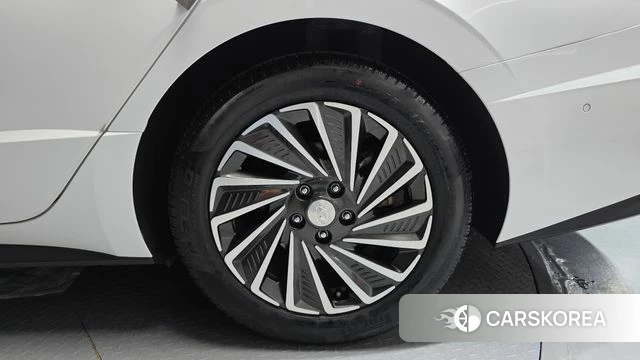 Hyundai Sonata Hybrid (DN8) id 4580459 из Кореи 13
