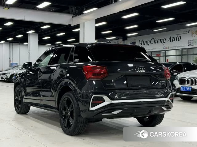 Audi Q2L id 4263298 из Китая 13