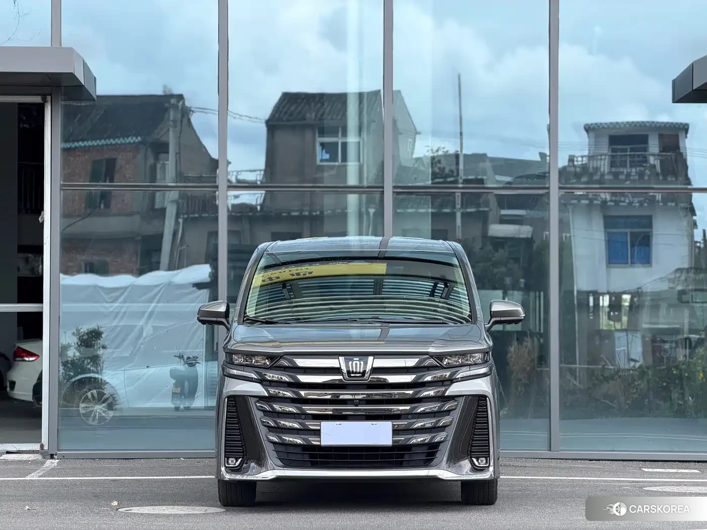 Toyota Vellfire id 4685924 из Китая 13
