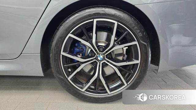 BMW 5 Series (G30) id 4670383 из Кореи 13