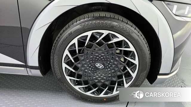 Hyundai Ionic 5 id 4202558 из Кореи 13