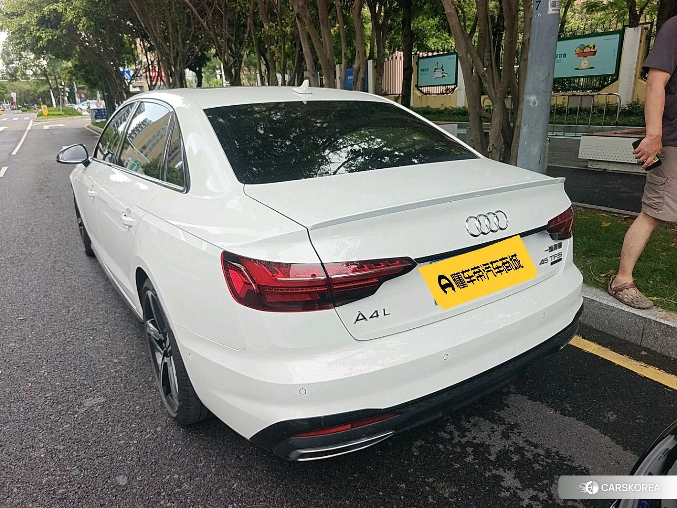 Audi A4L id 4454399 из Китая 13