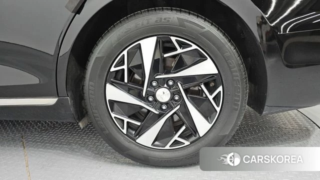 Hyundai The New Grandeur IG Hybrid id 4618560 из Кореи 13