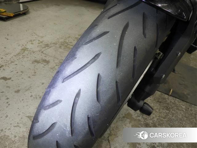 Kawasaki Z900RS CAFE id 3949140 из Японии 13