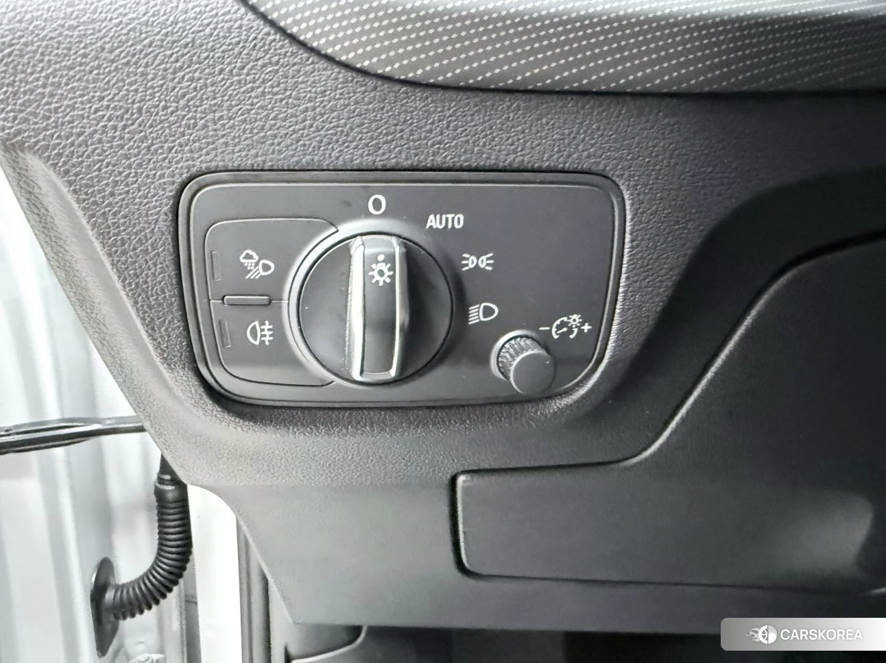 Audi Q2L id 4473468 из Китая 13