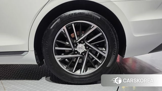Hyundai The New Grandeur IG id 4750894 из Кореи 13