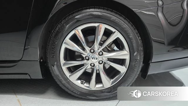 Kia The New Carnival id 4694055 из Кореи 13