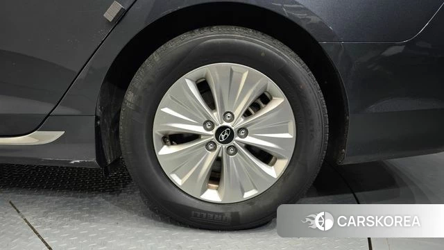 Hyundai Sonata New Rise Hybrid id 4672853 из Кореи 13