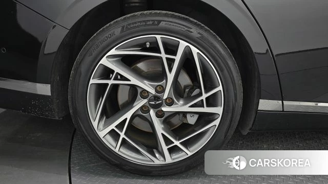 Genesis G90 (RS4) id 4444539 из Кореи 13