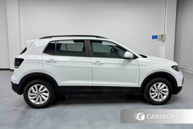 Volkswagen Exploring the shadow id 4290654 из Китая 13