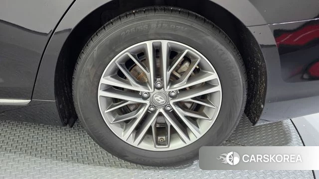 Hyundai Grandeur IG id 4615351 из Кореи 13