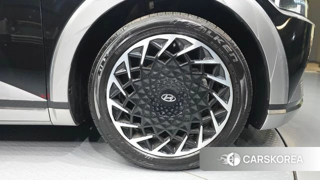 Hyundai Ionic 5 id 4494904 из Кореи 13