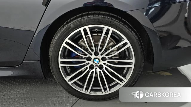 BMW 5 Series (G30) id 4684094 из Кореи 13