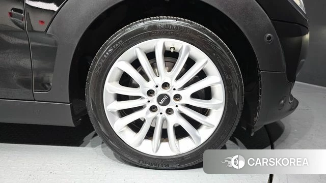 Mini Cooper Clubman id 4196739 из Кореи 13