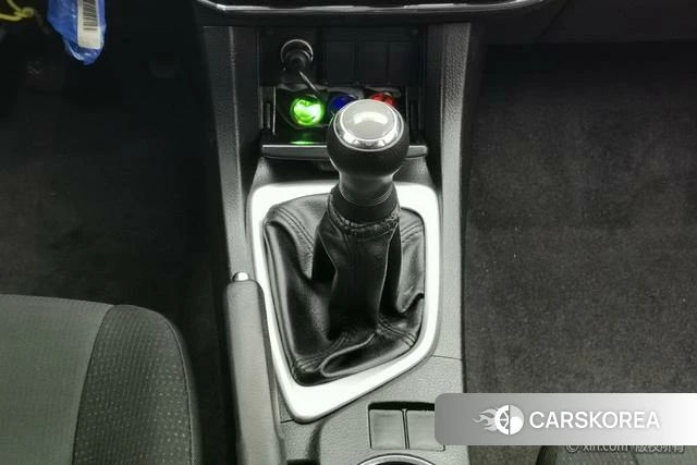 Toyota Corolla id 4210563 из Китая 13
