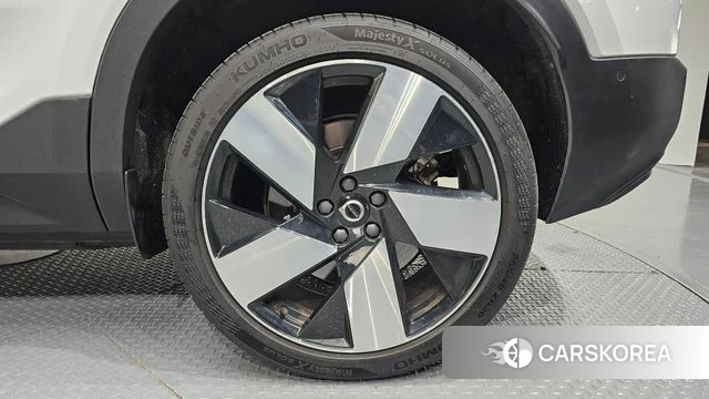 Volvo C40 Richards id 4231356 из Кореи 13