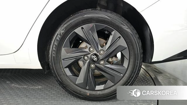 Hyundai Avante (CN7) id 4446590 из Кореи 13