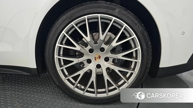 Porsche Panamera (976) id 4590675 из Кореи 13