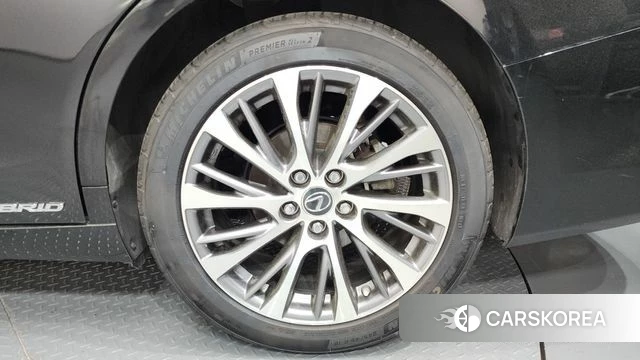 Lexus ES300h 7th generation id 4283257 из Кореи 13