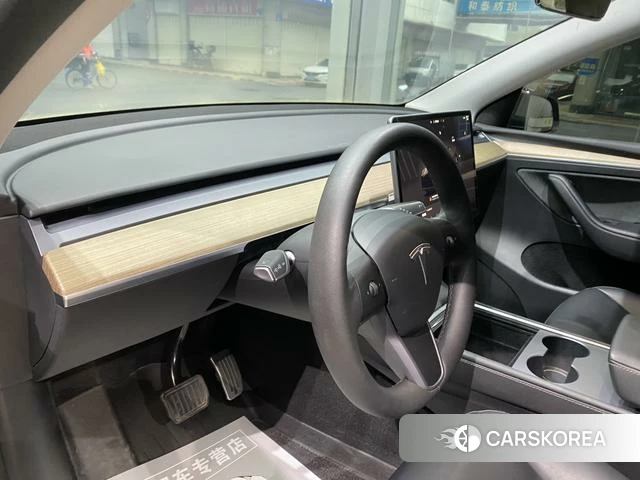 Tesla Model Y id 4182695 из Китая 13