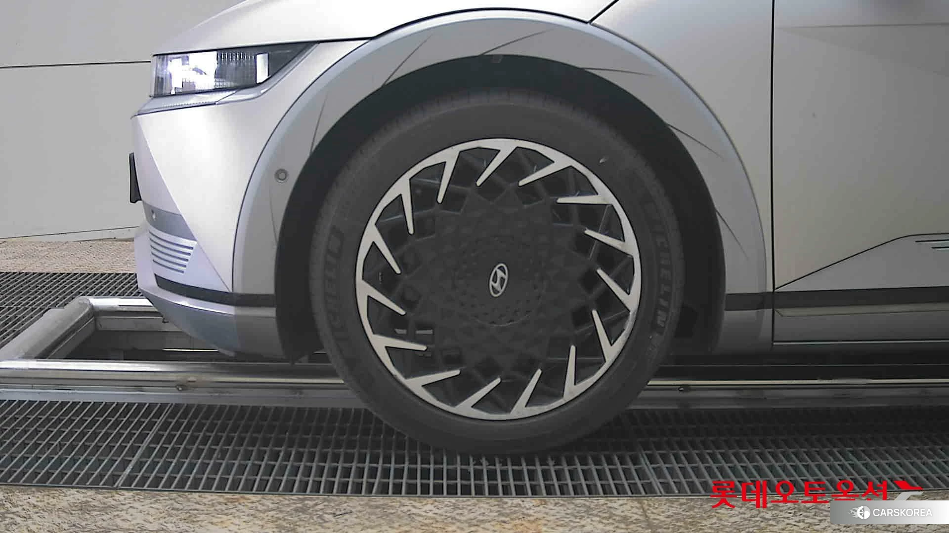 Hyundai IONIQ 5 id 3875830 из Кореи 13