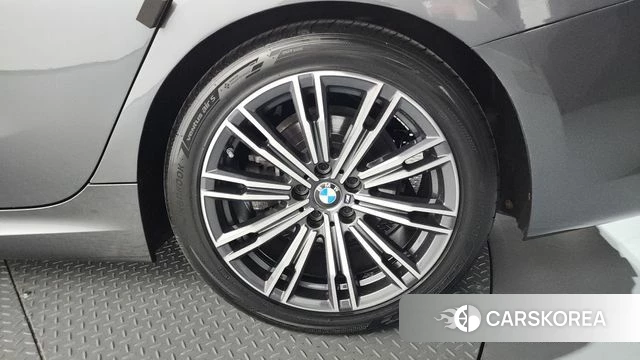 BMW 3 Series (G20) id 4495606 из Кореи 13