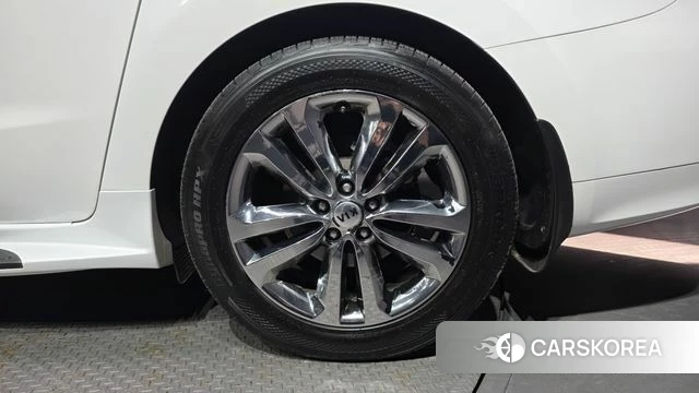 Kia All New Carnival id 4937817 из Кореи 13