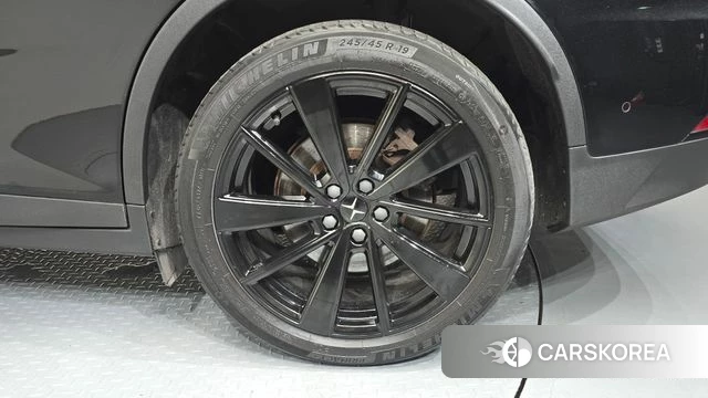 Polestar Polestar 2 id 4444689 из Кореи 13