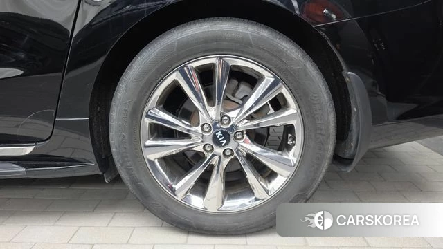 Kia The New Carnival id 4765355 из Кореи 13