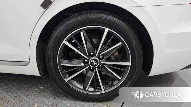 Hyundai The New Grandeur IG id 4268563 из Кореи 13
