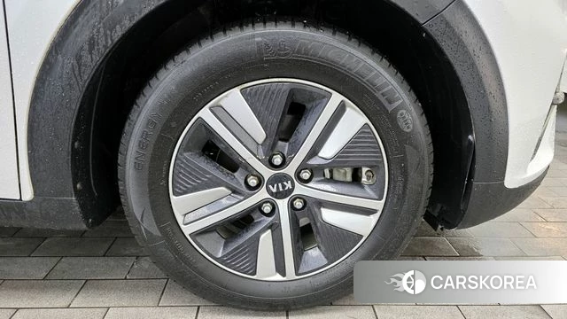 Kia The New Niro id 4350938 из Кореи 13