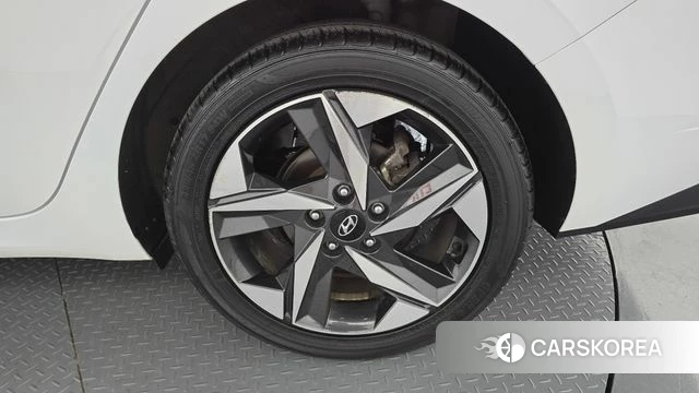 Hyundai Avante (CN7) id 4854477 из Кореи 13