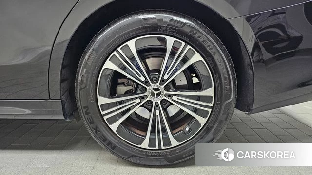 Mercedes-Benz E-Class W214 id 4691487 из Кореи 13