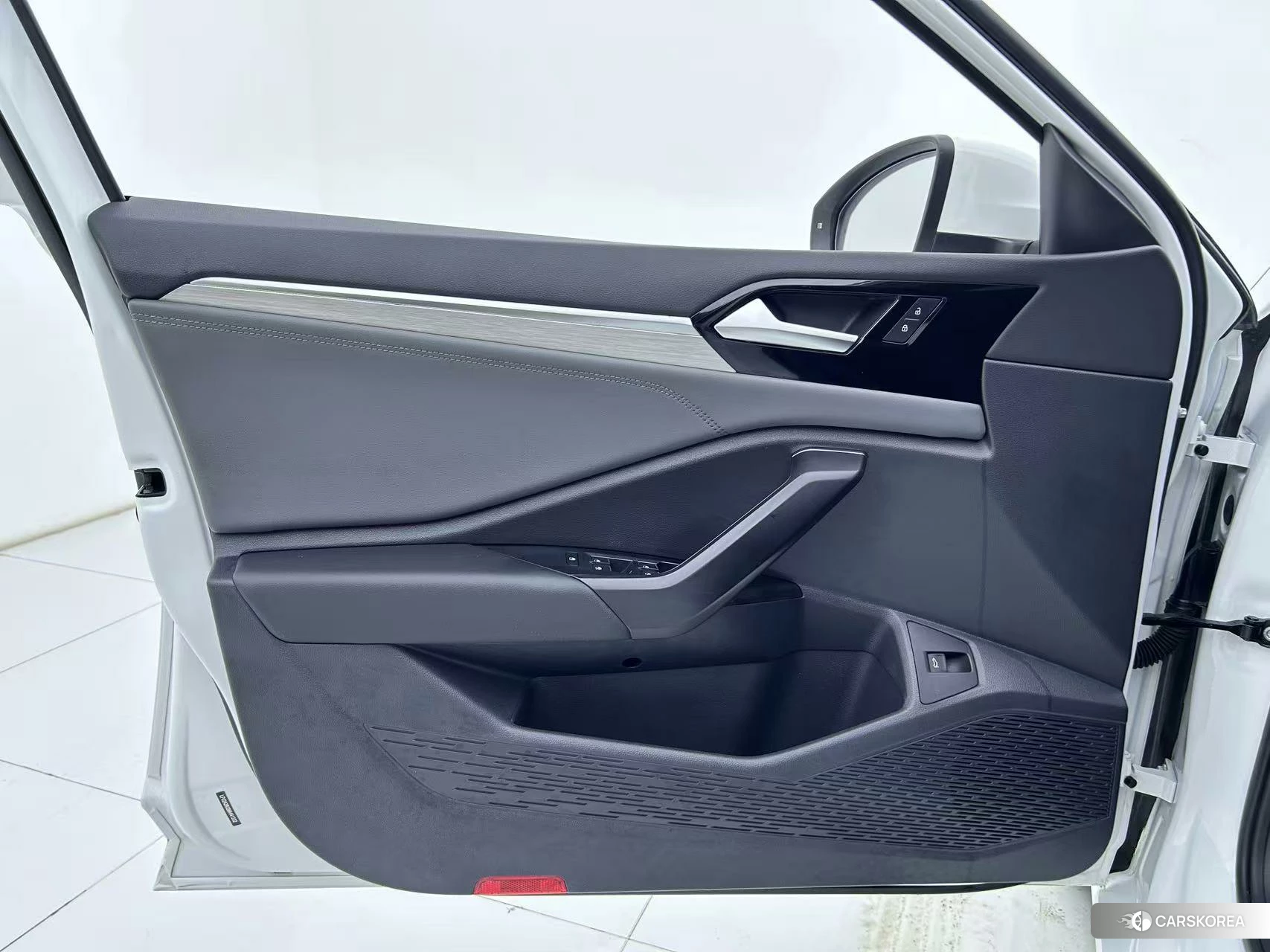 Volkswagen Sagitar id 4512528 из Китая 13