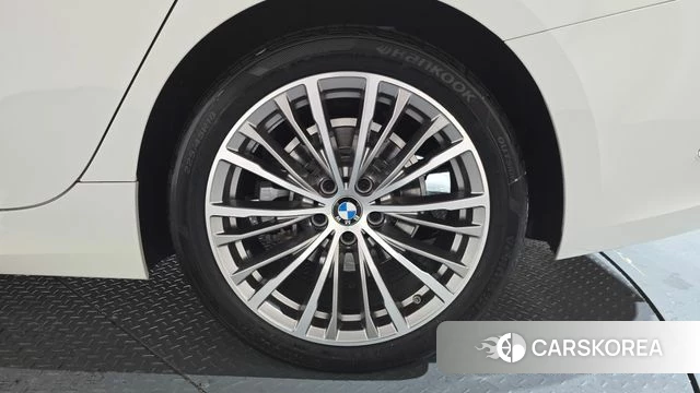 BMW 3 Series (G20) id 4268388 из Кореи 13