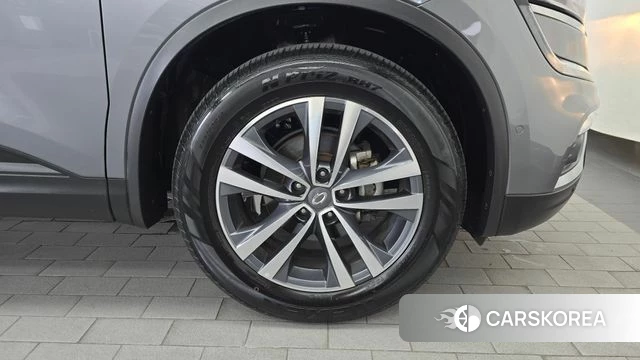 Renault Korea (Samsung) The New QM6 id 4881901 из Кореи 13