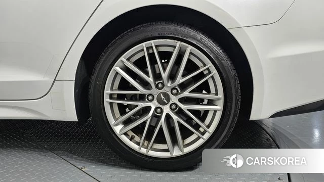 Genesis G70 id 4755155 из Кореи 13