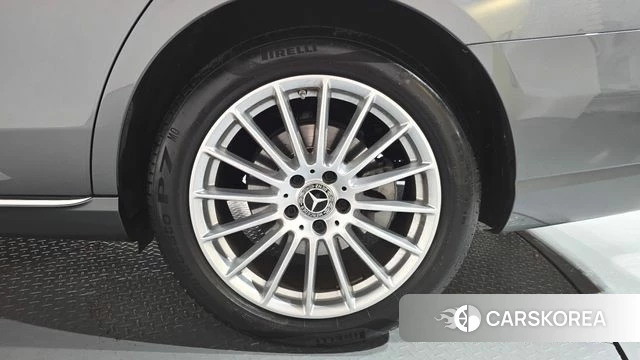 Mercedes-Benz E-Class W213 id 4224554 из Кореи 13