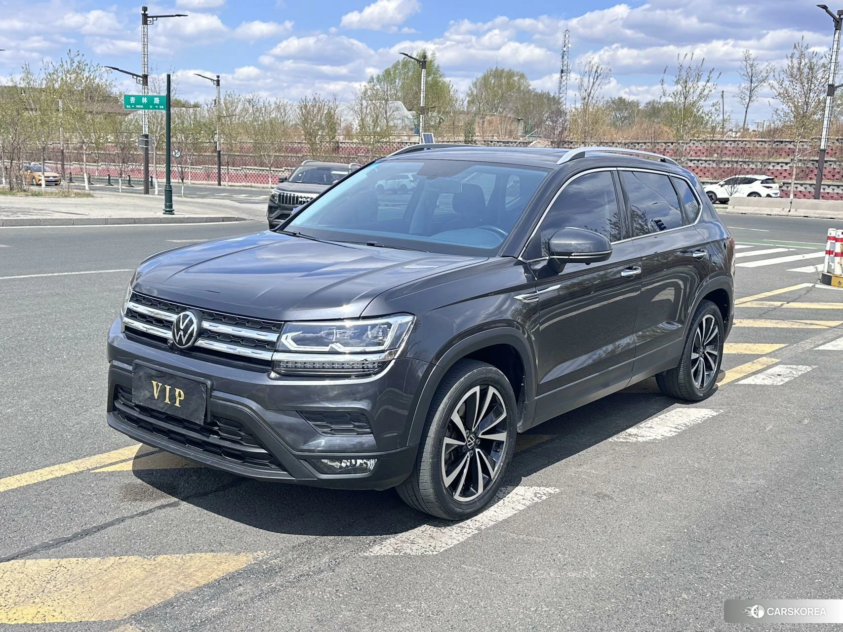 Volkswagen Tuyue id 4419436 из Китая 13